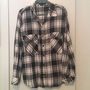Sanctuary boyfriend style shirt. New without tags
